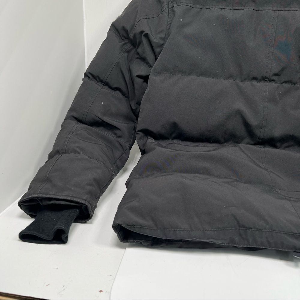 Canada Goose Women's Black Puffer Down Winter Jacket Size M - Picture 13 of 14